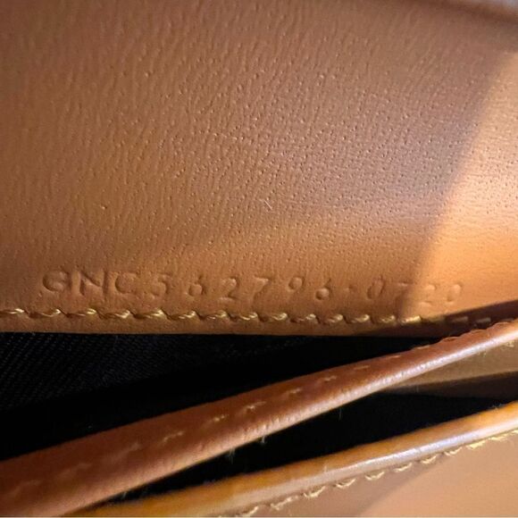 Saint Laurent Orange Bifold Leather Wallet - Picture 3 of 10